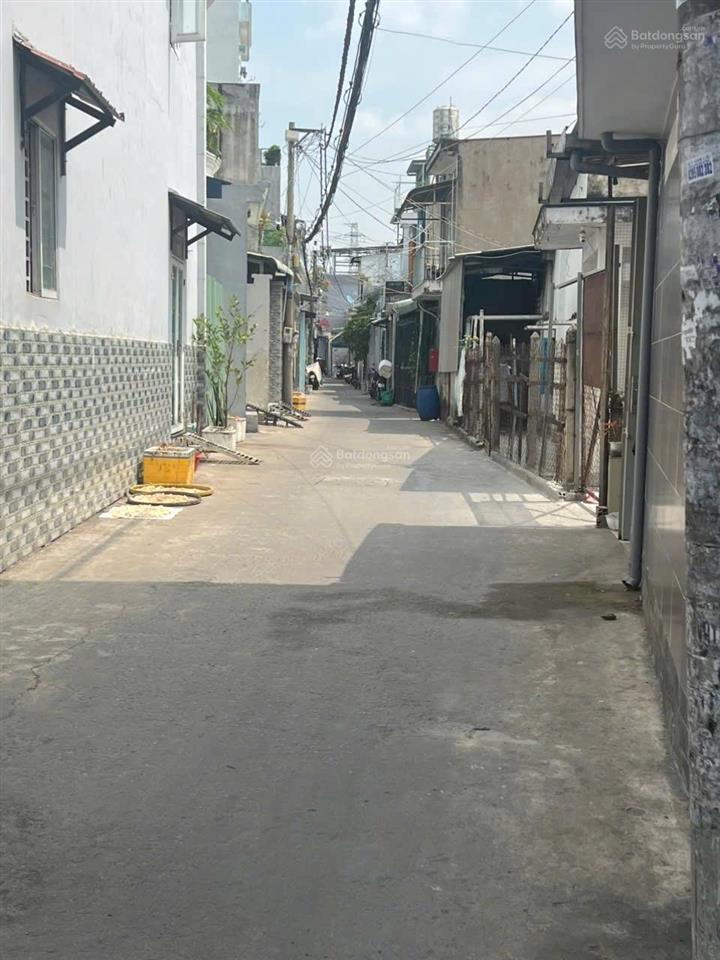 Chủ ket tiền cần bán gấp nhà cấp 4 sạch sẽ khu cao ráo nguyễn văn quá chợ cầu giáp gò vấp hơn 3 tỷ