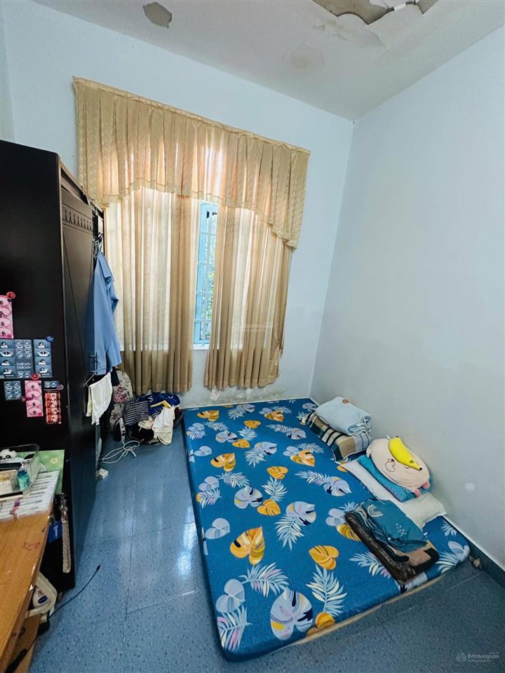 Nhà bán đuờng quang trung gần chợ tân sơn giá  4 tỷ 150 tl dt  5 m x 7 m trệt lầu giá 4 tỷ 150