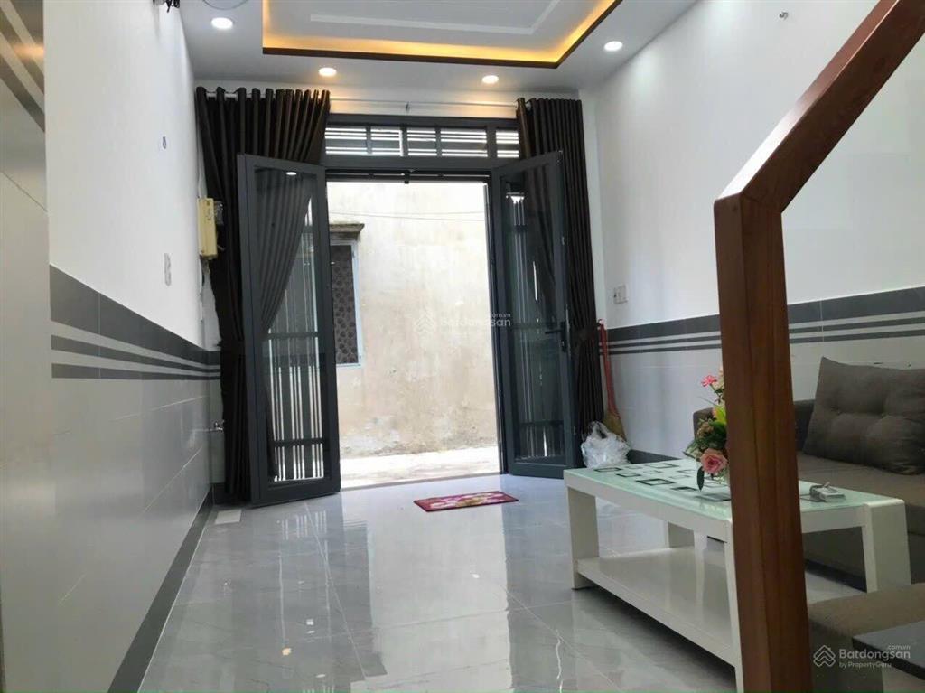 Nhà chính chủ cần tiền bán gấp diện tích 3,2 x 10, 1 lầu 1 xẹt quang trung sổ riêng giá hơn 4 tỷ