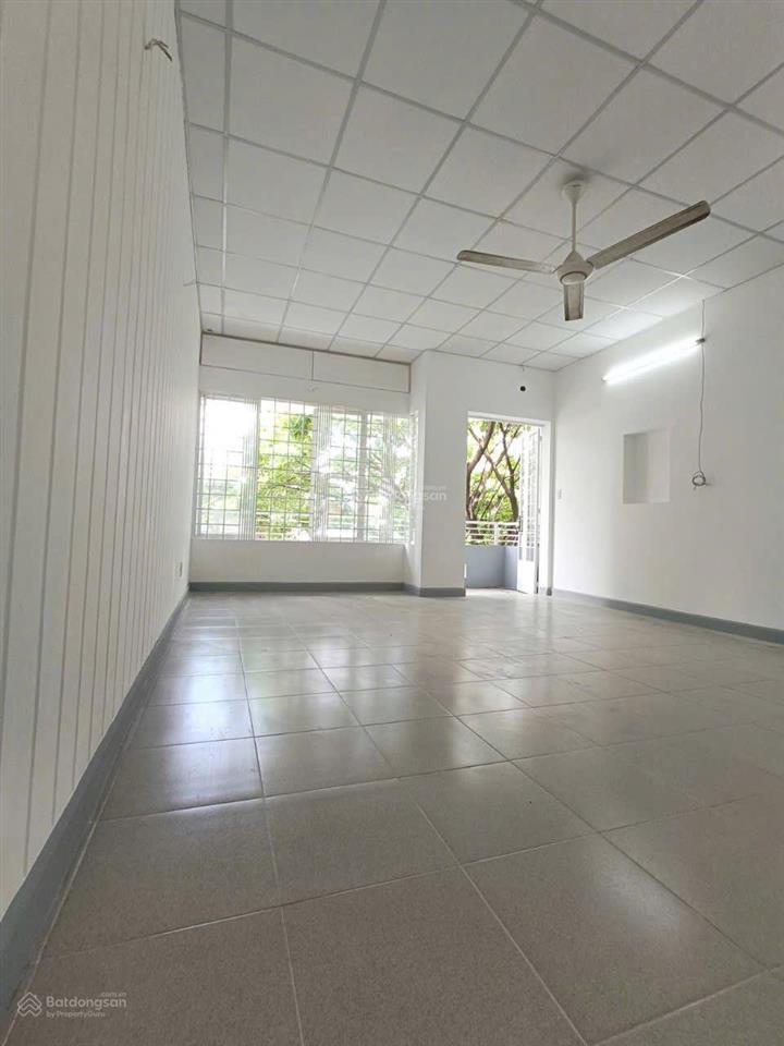Chủ gửi cần bán gấp nhà ngay công viên làng hoa gò vấp diện tích ~ 96 m2 trệt 2 lầu giá 7 tỷ 4 tl