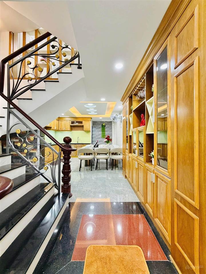 Lên sóng căn siêu phẩm trong khu đồng bộ rất đẹp phạm văn chiêu  p9 gò vấp dt 60 m gia 7,8 tỷ