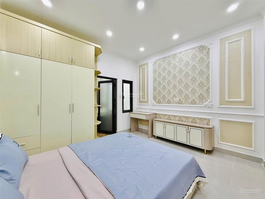 Lên sóng căn siêu phẩm trong khu đồng bộ rất đẹp phạm văn chiêu  p9 gò vấp dt 60 m gia 7,8 tỷ