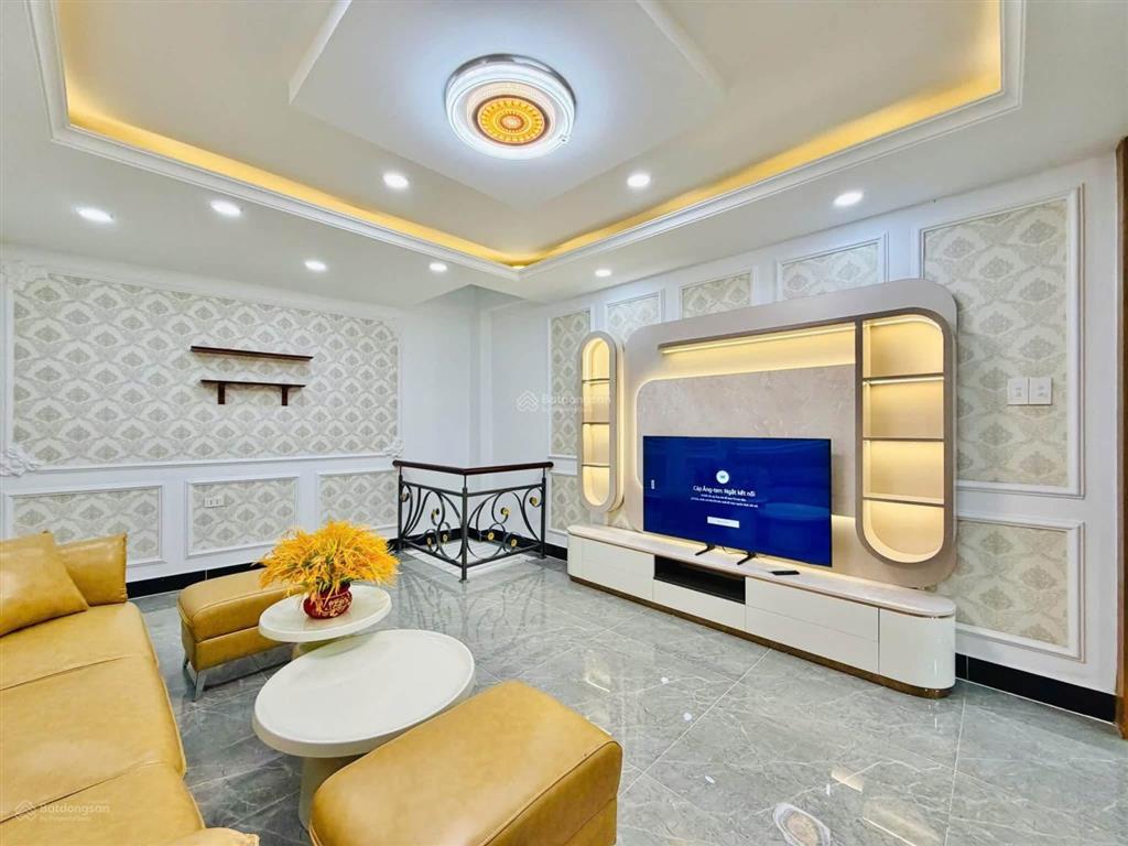 Lên sóng căn siêu phẩm trong khu đồng bộ rất đẹp phạm văn chiêu  p9 gò vấp dt 60 m gia 7,8 tỷ