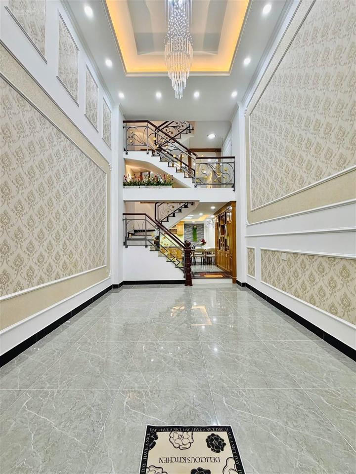 Lên sóng căn siêu phẩm trong khu đồng bộ rất đẹp phạm văn chiêu  p9 gò vấp dt 60 m gia 7,8 tỷ