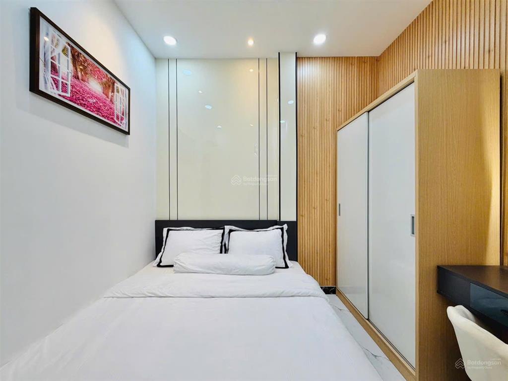 Nhà chính chủ thuộc đường nguyễn duy cung p.12 gò vấp dt ngang 3 dài 9 trệt lầu giá hơn 3 tỷ