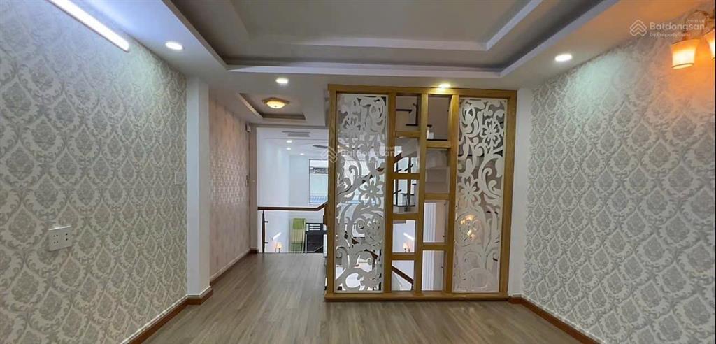 Nhà chính chủ thuộc đường bùi quang là khu phân lô rất đẹp diện tích 60 m trệt 3 lầu rưỡi giá 6,65