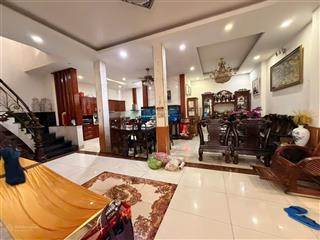 Cho thuê biệt thự vila gần siêu thị emart đường phan huy ích diện tích 9 x 20m trệt 3 lầu