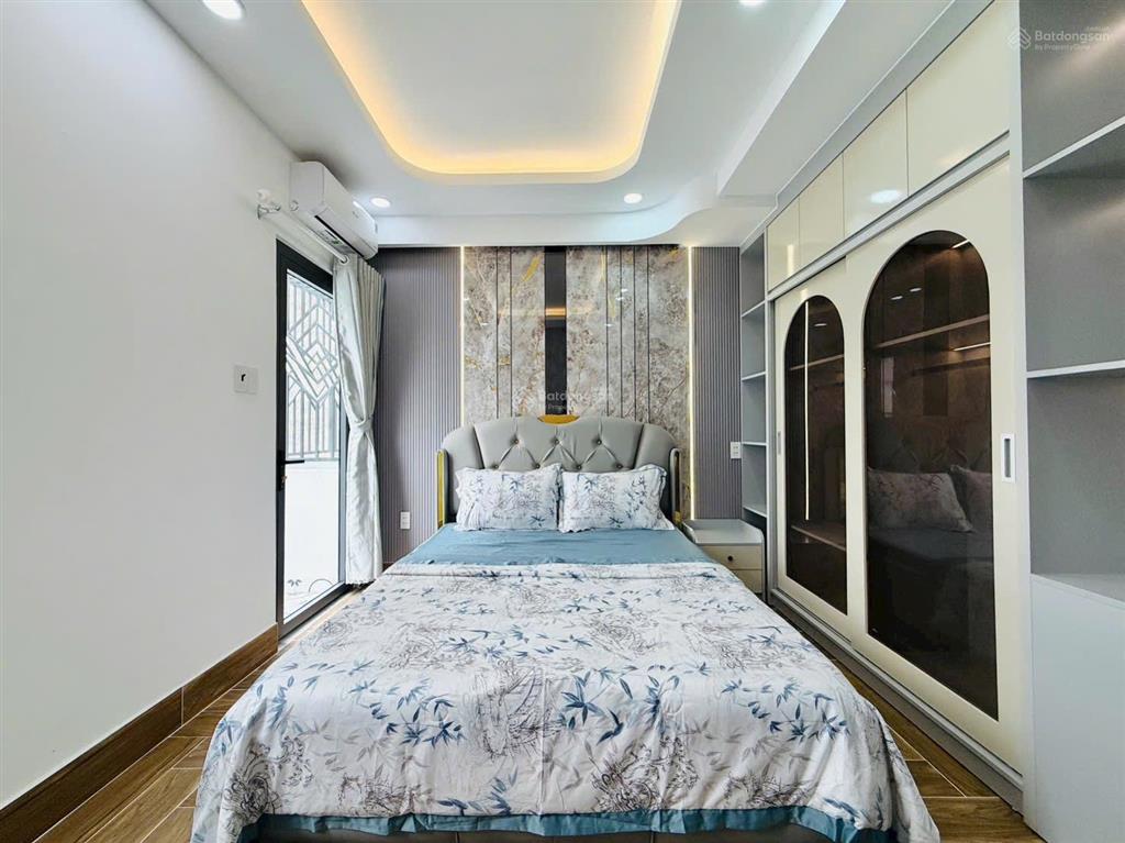 Nhà chính chủ thuộc đường quang trung hẻm thông xe tải dt 4 x16 trệt 3 lầu nhà mới giá hơn 7 tỷ