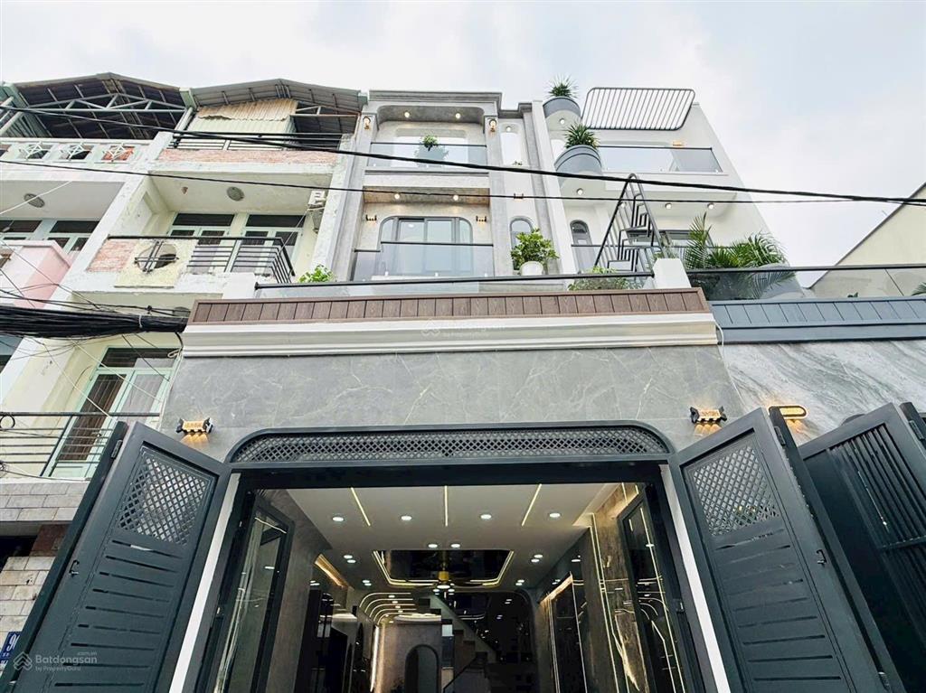 Nhà chính chủ thuộc đường quang trung hẻm thông xe tải dt 4 x16 trệt 3 lầu nhà mới giá hơn 7 tỷ