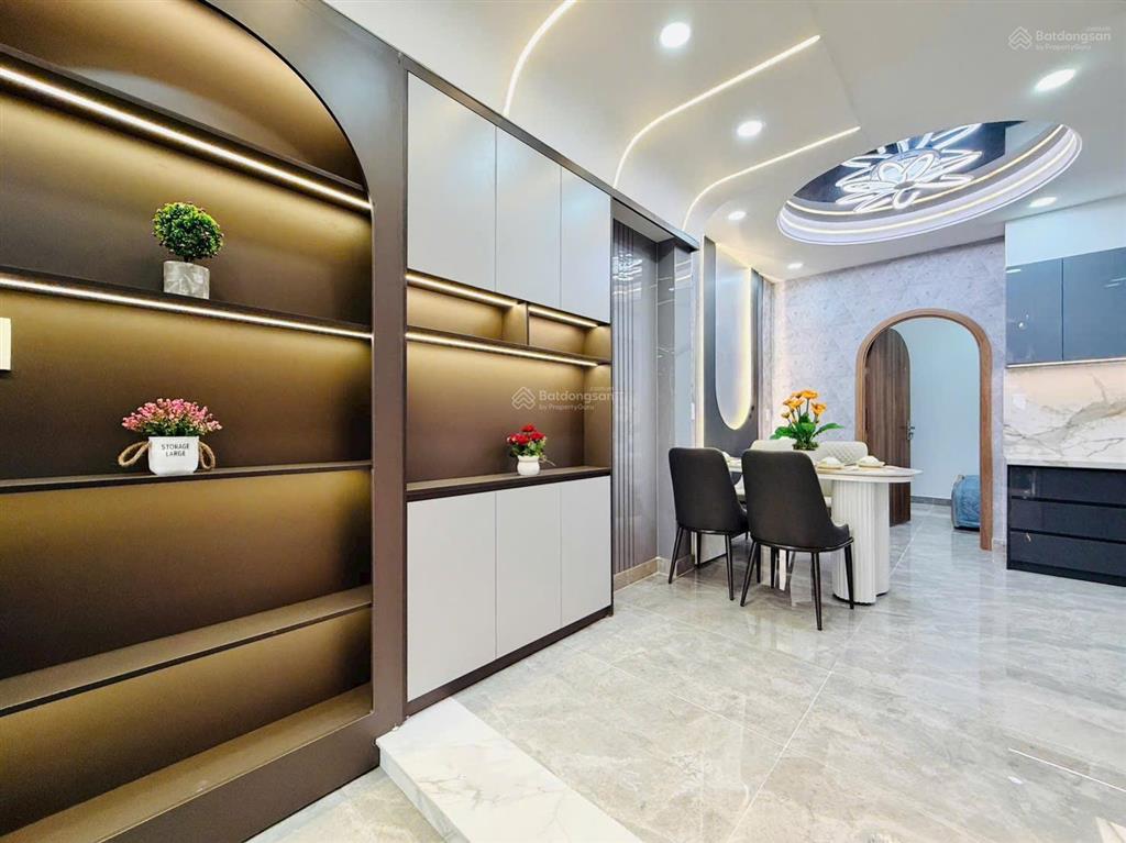 Nhà chính chủ thuộc đường quang trung hẻm thông xe tải dt 4 x16 trệt 3 lầu nhà mới giá hơn 7 tỷ