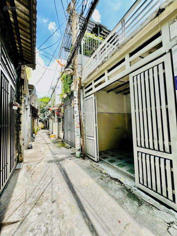 Nhà chính chủ thuộc đường quang trung p 12 dt 52 m2 trệt lầu gúa 4 tỷ 580 tr  0906 728 ***
