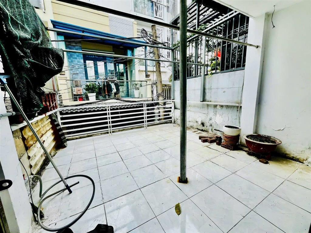 Nhà chính chủ thuộc đường quang trung p 12 dt 52 m2 trệt lầu gúa 4 tỷ 580 tr  0906 728 ***