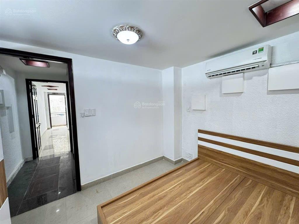 Phan huy ích f15 tân bình nhà 1 xẹc cách mặt tiền vào 30m.
hẻm trước nhà 6m. dt  3.5m x 17m.