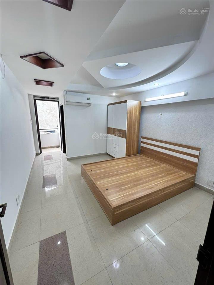 Phan huy ích f15 tân bình nhà 1 xẹc cách mặt tiền vào 30m.
hẻm trước nhà 6m. dt  3.5m x 17m.