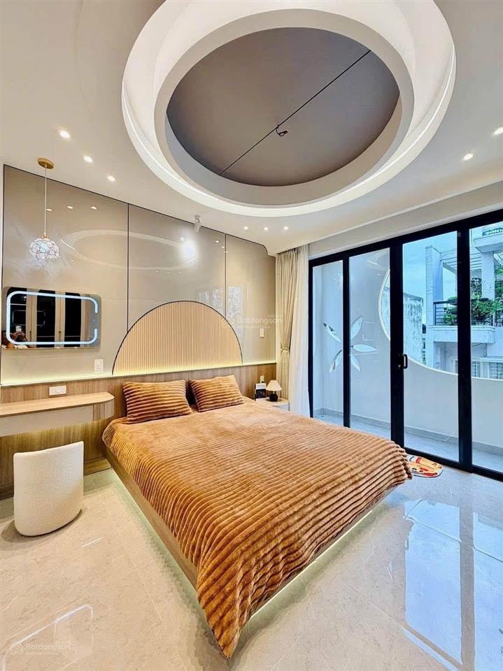 Siêu phẩm xây mới có thang máy thuộc đường số 51, aht, gò vấp sát bên bờ kênh tham lương, 10,95 tỷ