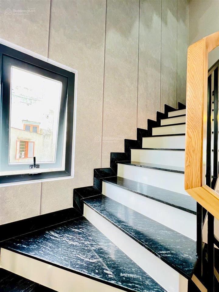 Nhà mới đẹp đầy đủ nội thất ngay chợ thạch đà đường phạm văn chiêu gò vấp dt 37 m trệt 2,5 lầu