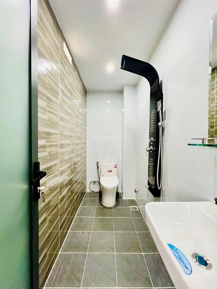 Nhà mới đẹp đầy đủ nội thất ngay chợ thạch đà đường phạm văn chiêu gò vấp dt 37 m trệt 2,5 lầu
