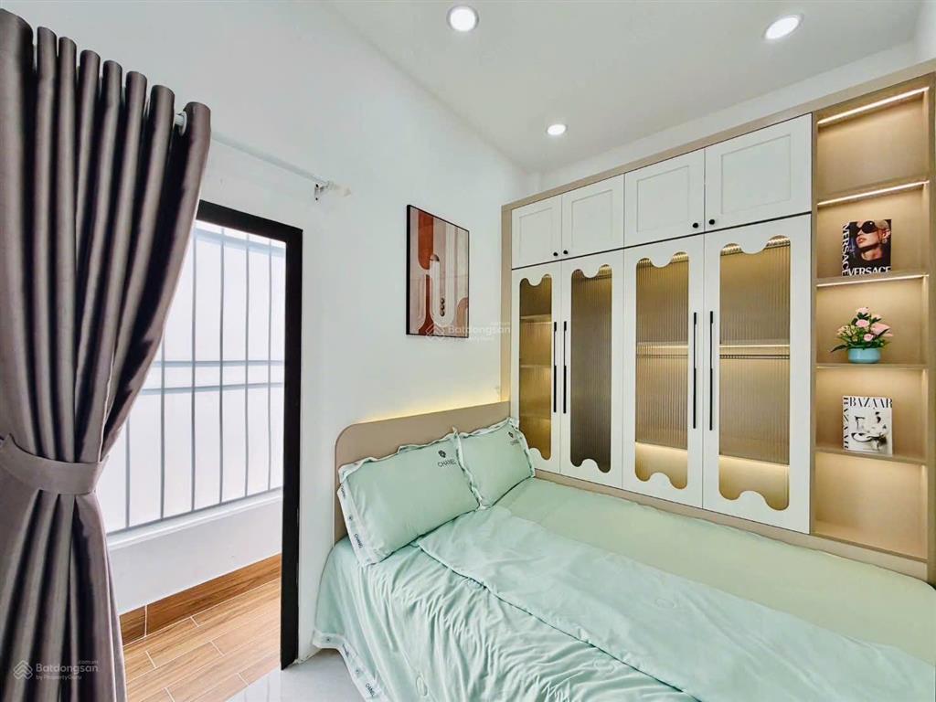 Nhà phố mới giá chỉ 3 tỷ 170 có 2 phòng ngủ 2wc thuộc đường thống nhất gò vấp sổ hồng riêng