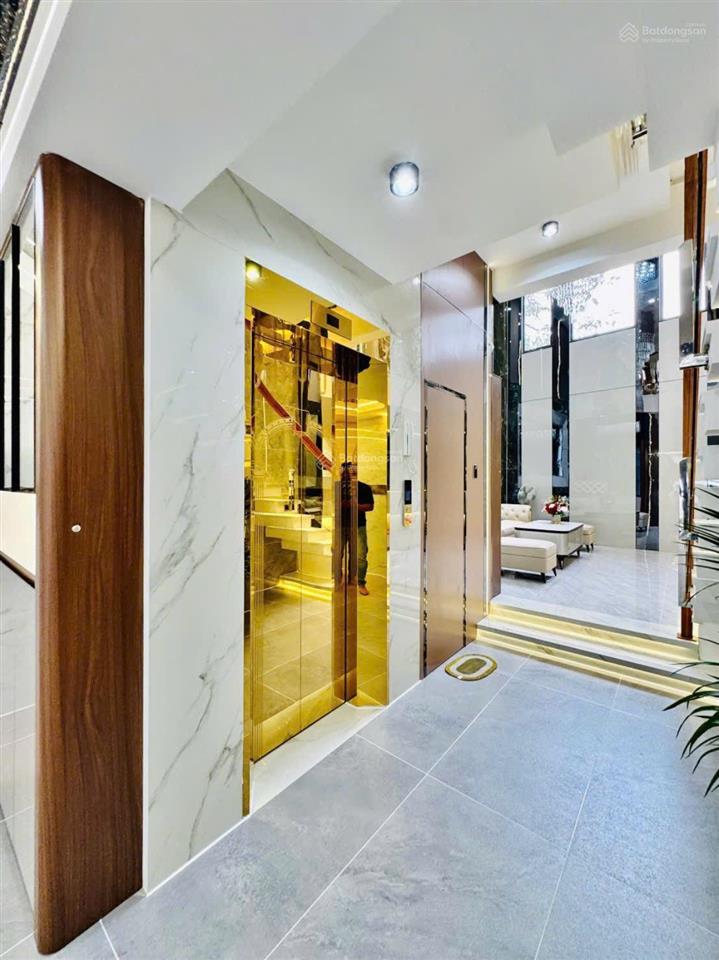 Nhà mới chính chủ thuộc đường phan huy ích dt 4,2 x15,5m trệt lửng 3 lầu có thang máy 10 tỷ 9 tl