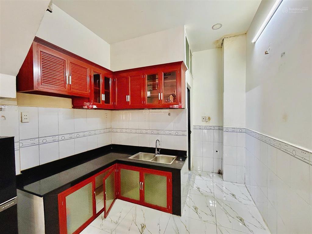 Chủ cần giảm mạnh bán gấp nhà đường phan huy ích p. 12 dt 33 m trệt lầu hẻm xe hơi giá 4 tỷ tl