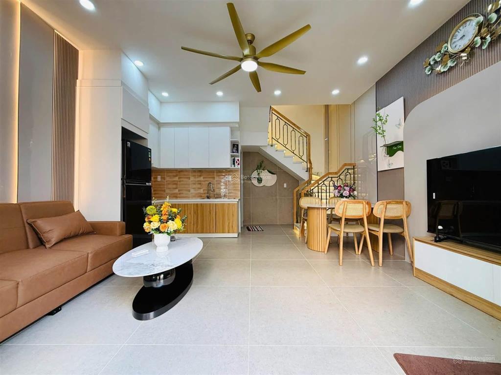 Nhà chính chủ đường nguyễn tư giản phường an hội tây tphcm dt ngang 5 dài 6 trệt 2 lầu giá 5 tỷ680