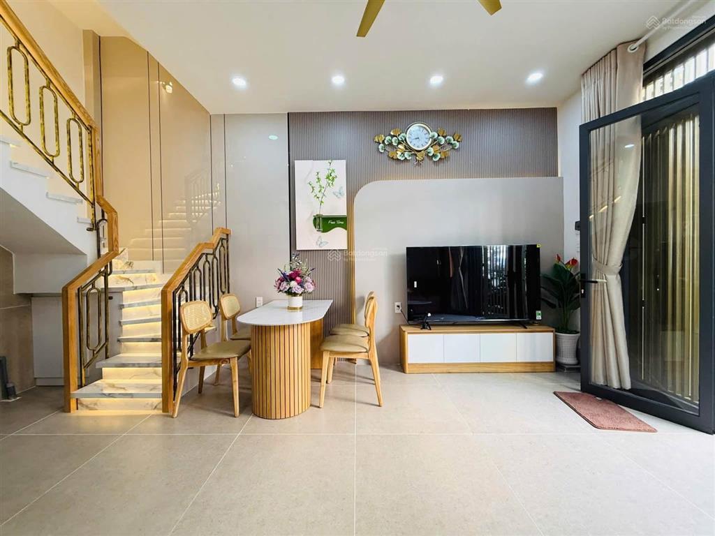 Nhà chính chủ đường nguyễn tư giản phường an hội tây tphcm dt ngang 5 dài 6 trệt 2 lầu giá 5 tỷ680