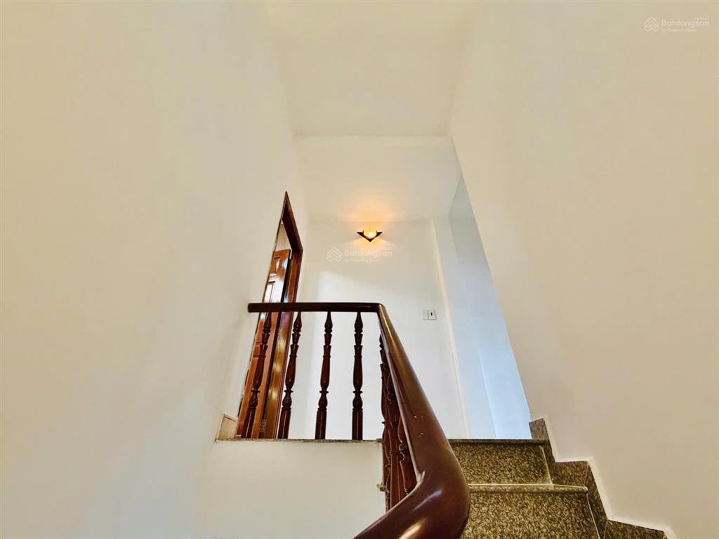 Nhà chính chủ mới đầy đủ nội thất bán đường phạm văn chiêu dt 40m2 trệt 2 lầu hẻm xe hơi