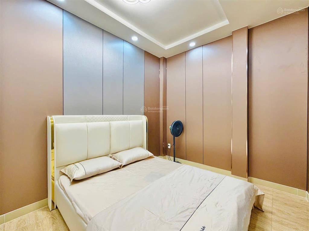 Nhà chính chủ mới đầy đủ nội thất bán đường phạm văn chiêu dt 40m2 trệt 2 lầu hẻm xe hơi