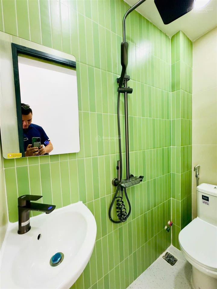 Nhà chính chủ sổ hồng riêng quang trung p.8 dt 16m trệt 2 lầu 2 pn hẻm xe hơi giá hơn 2 tỷ