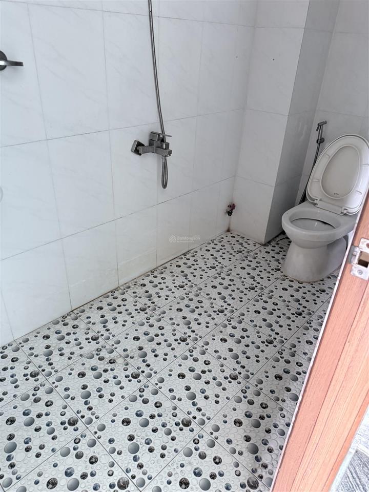 Nhà chính chủ ngay emat phan huy ích dt 4x13,5 trệt lửng 2 lầu sân thượng hẻm ôtô giá hơn 6 tỷ