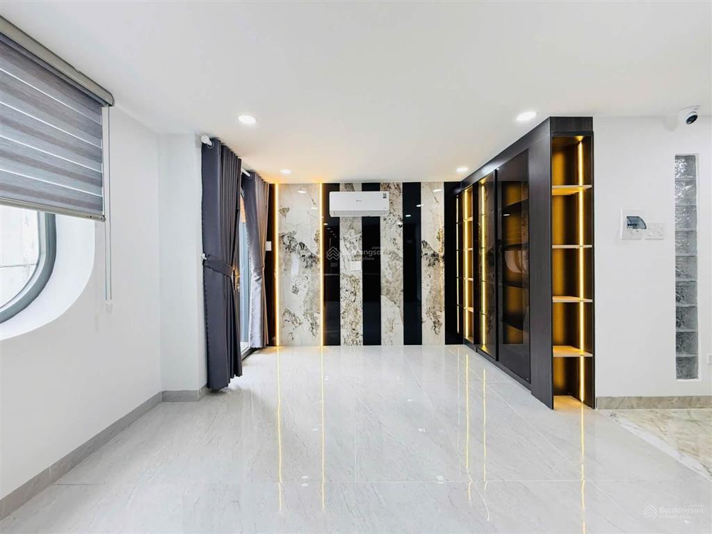 Nhà chính chủ xây mới 100% ngay phan huy ích ích đất gần 80 m đúc 3,5 tấm giá chỉ 7 tỷ gần emat 2