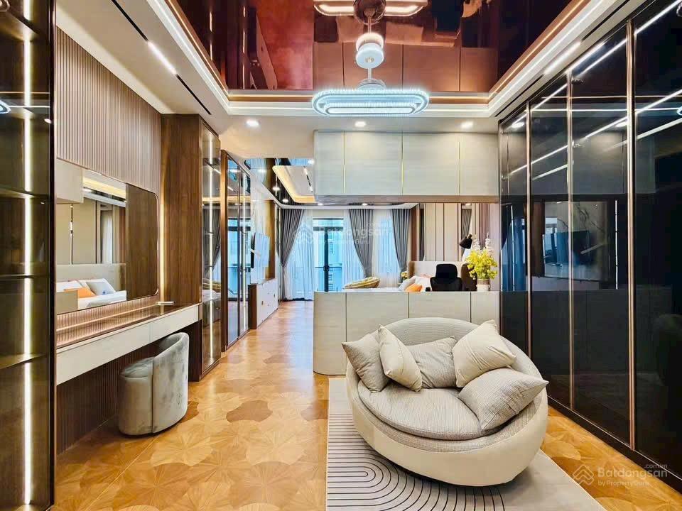 Siêu phẩm đường huỳnh văn nghệ p 12 sát bên nhà ga t3 dt 4,4 x14 trệt lửng 4 lầu hẻm 8 m giá 12 tỷ