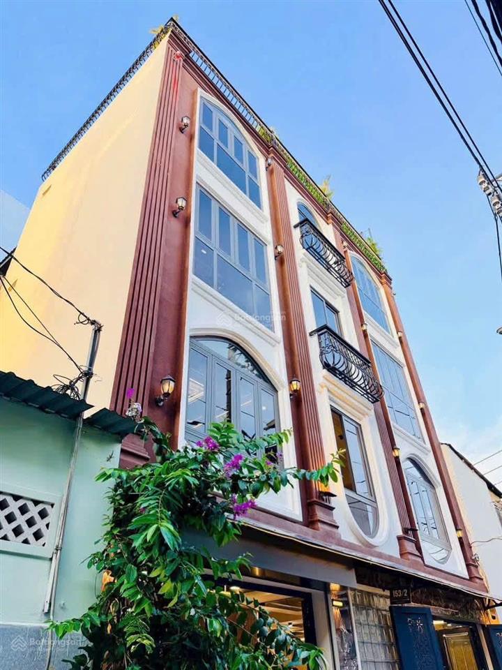 Mặt tiền hẻm thông ngay trực ale văn thọ sát bên đường quag trung dt 9 x5,5 trệt 4 lầu giá hơn 8 tỷ