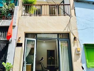 Mặt tiền vừa ở và kinh doanh đường buì quang là ngang 4 dài 20 no hậu chữ l 7,6 m giá 8 tỷ 9