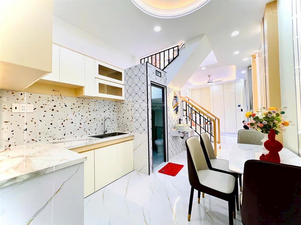 Siêu phẩm đường quang trung p12 diện tích 70m2 trệt lầu 4 pn 4 wc sát hẻm xe tải giá chỉ hơn 6 tỷ