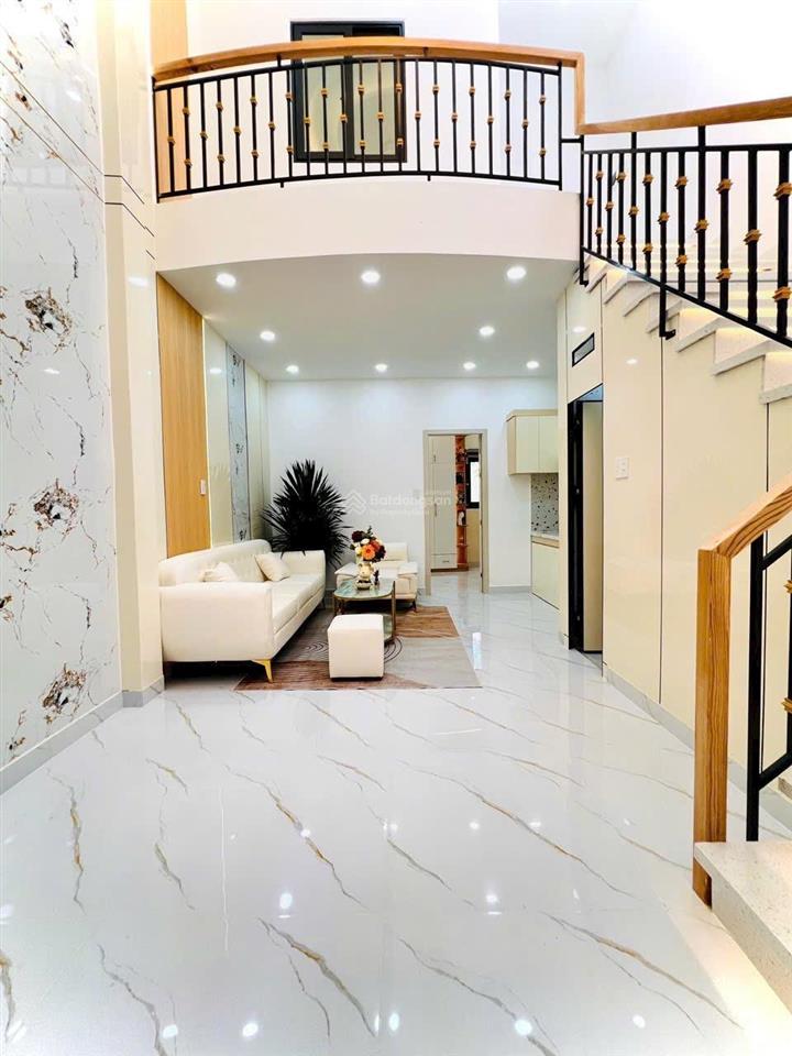 Siêu phẩm đường quang trung p12 diện tích 70m2 trệt lầu 4 pn 4 wc sát hẻm xe tải giá chỉ hơn 6 tỷ