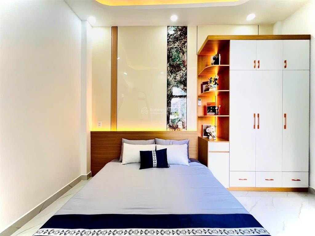 Siêu phẩm đường quang trung p12 diện tích 70m2 trệt lầu 4 pn 4 wc sát hẻm xe tải giá chỉ hơn 6 tỷ