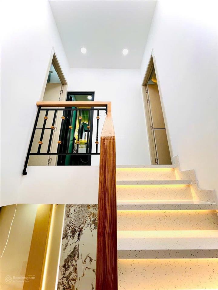 Siêu phẩm đường quang trung p12 diện tích 70m2 trệt lầu 4 pn 4 wc sát hẻm xe tải giá chỉ hơn 6 tỷ