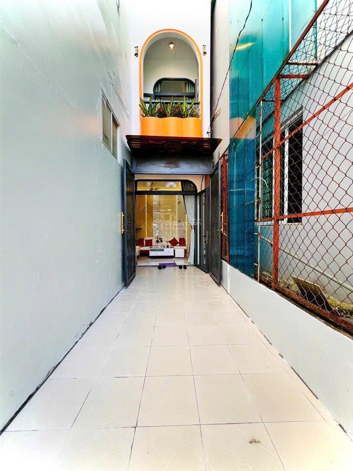 Siêu phẩm đường quang trung p12 diện tích 70m2 trệt lầu 4 pn 4 wc sát hẻm xe tải giá chỉ hơn 6 tỷ