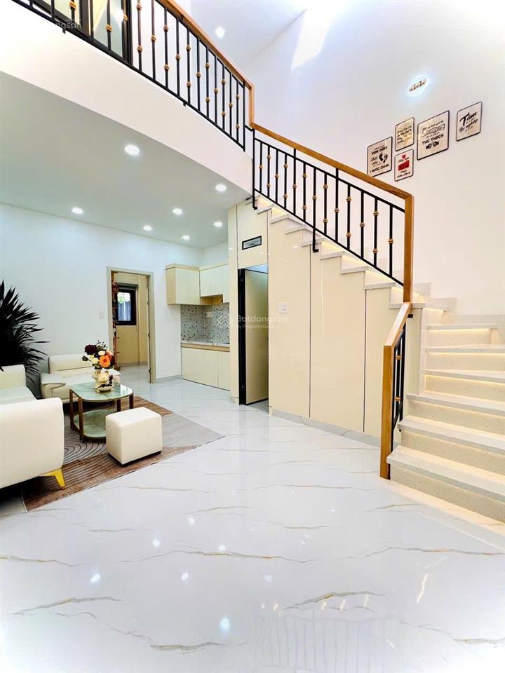 Siêu phẩm đường quang trung p12 diện tích 70m2 trệt lầu 4 pn 4 wc sát hẻm xe tải giá chỉ hơn 6 tỷ