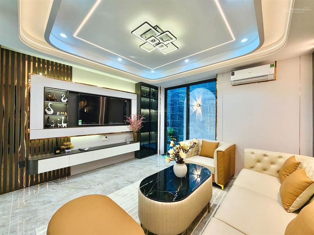 Nhà xây mới đường phạm văn chiêu dt 4x16m trệt lửng 3 lầu có thang máy 4 phòng ngủ hẻm ôtô 8.5 tỷ