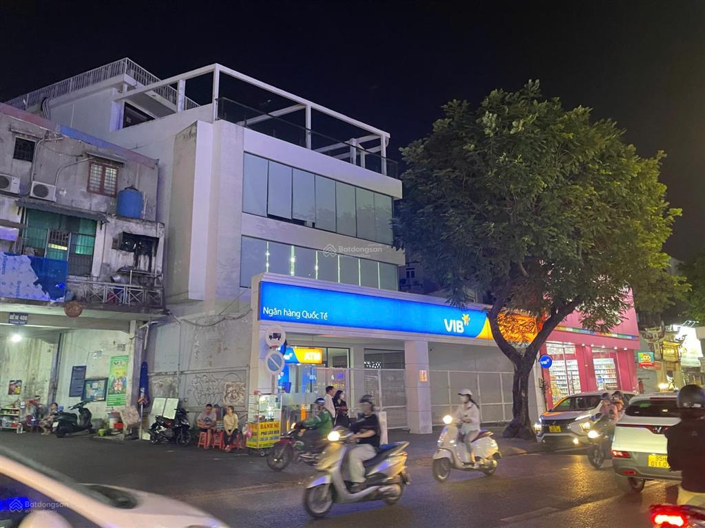 Chính chủ bán nhà 2 mặt tiền số 398 đường lê văn sỹ, quận 3. dt 15x23m  cn 325m2
