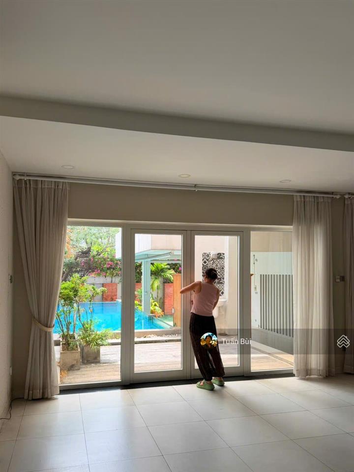 Villa hồ bơi compound thảo điền 300m²  4pn  khu expat cao cấp  105 triệu
