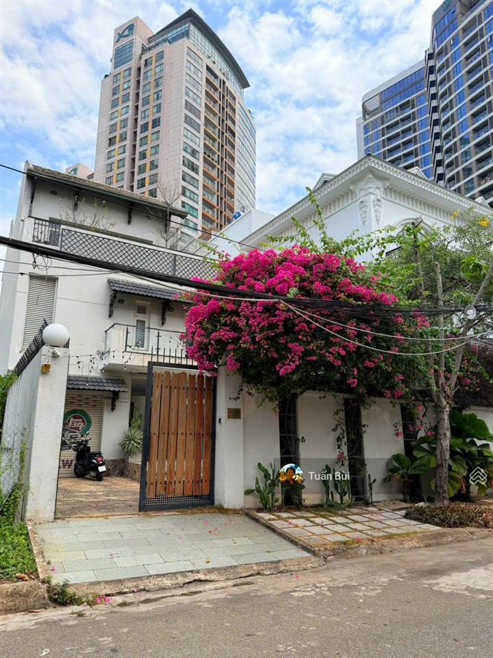 Villa hồ bơi compound thảo điền 300m²  4pn  khu expat cao cấp  105 triệu