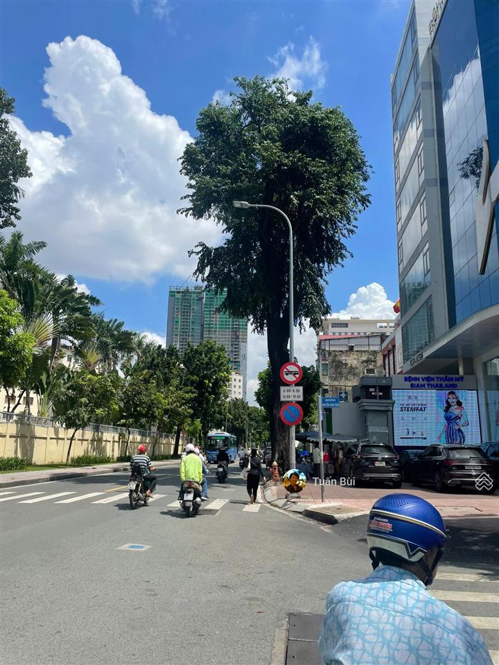 Building góc 2 mặt tiền nguyễn trãi hệ thống xây dựng cho mô hình bệnh viện thẩm mỹ quốc tế