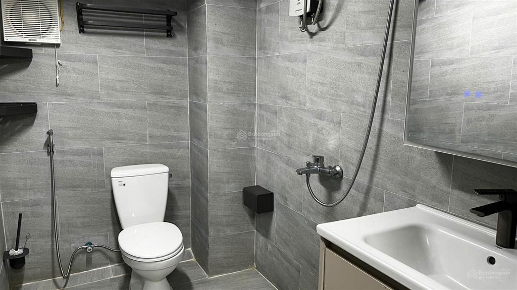 Bán nhà riêng tại võ duy ninh, sơn trà, 11,5 tỷ, giá cực chất, đang doanh thu 60tr/th, 350m ra biển