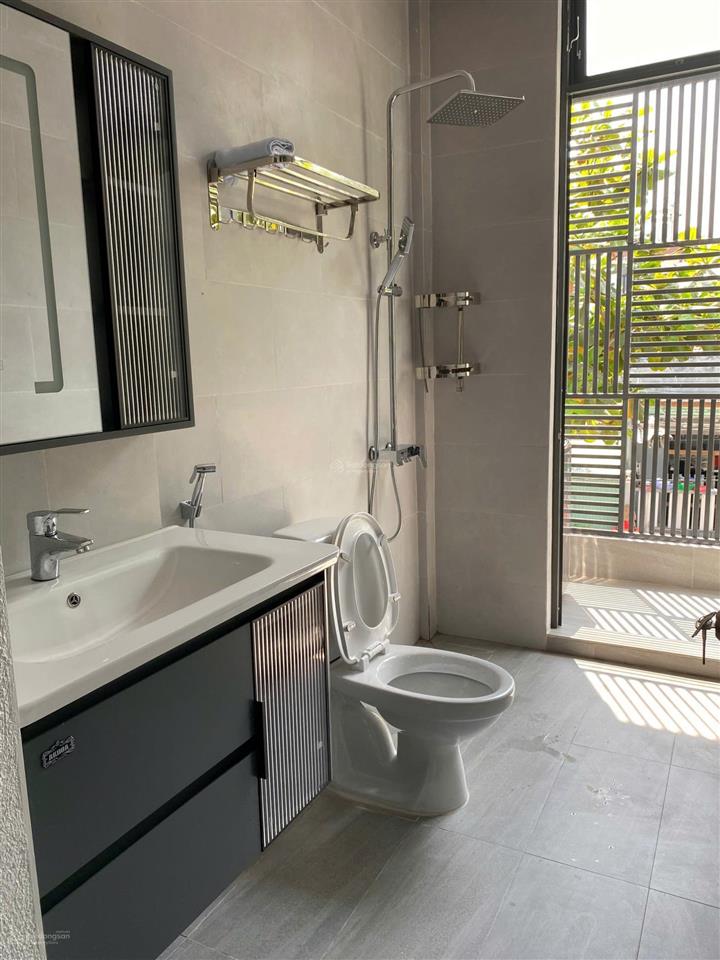 Bán nhà riêng tại võ duy ninh, sơn trà, 11,5 tỷ, giá cực chất, đang doanh thu 60tr/th, 350m ra biển