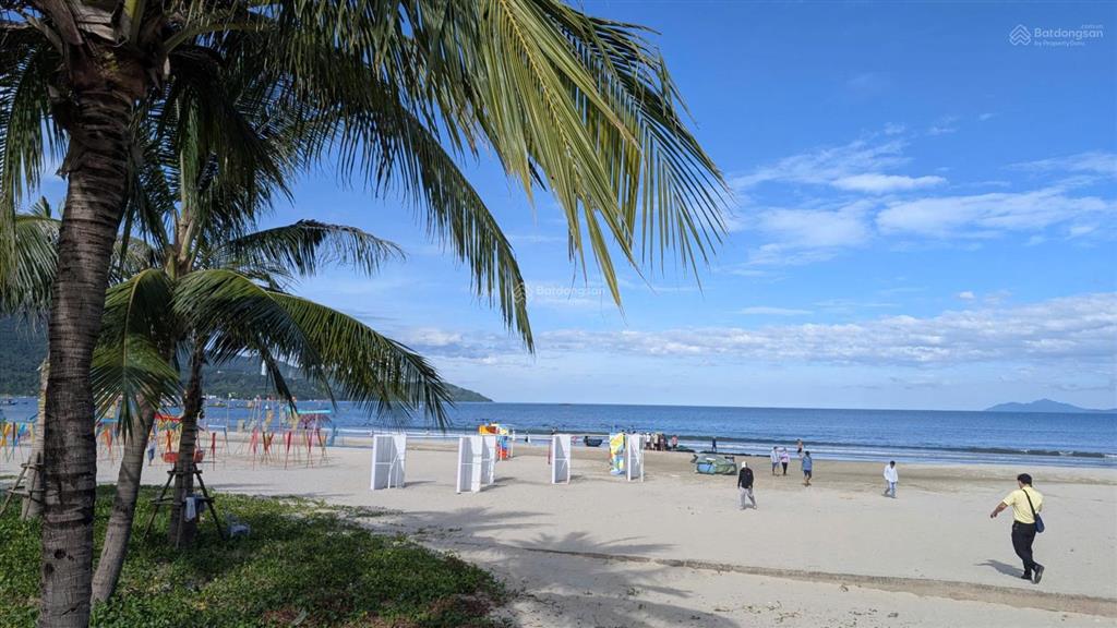 Bán nhà riêng tại võ duy ninh, sơn trà, 11,5 tỷ, giá cực chất, đang doanh thu 60tr/th, 350m ra biển
