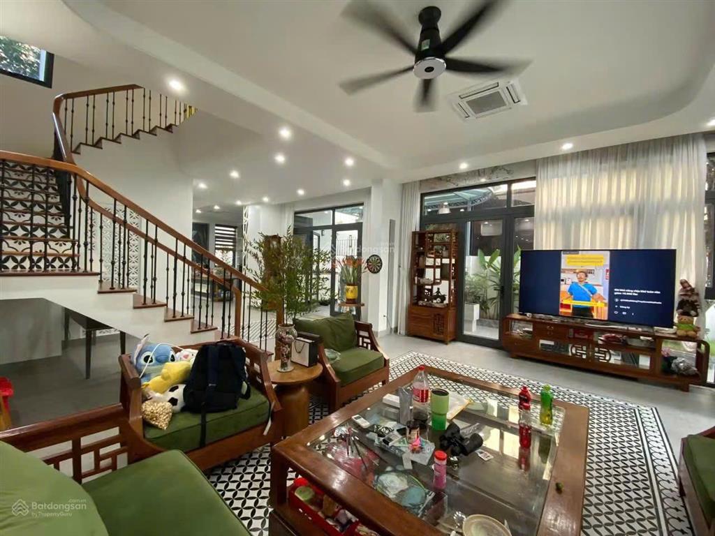 Bán biệt thự đô nghĩa, dương nội, hà đông 200m2, 4 tầng, mt 10m, 3 thoáng, giá 27,9 tỷ