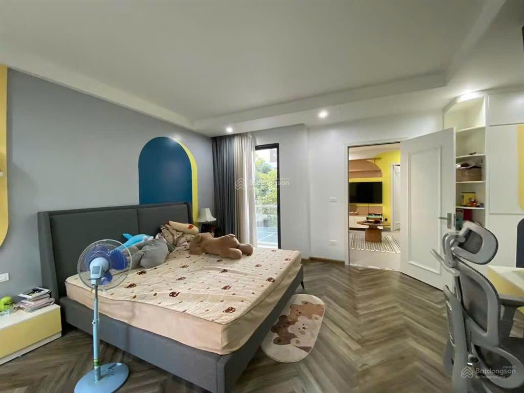 Bán biệt thự đô nghĩa, dương nội, hà đông 200m2, 4 tầng, mt 10m, 3 thoáng, giá 27,9 tỷ